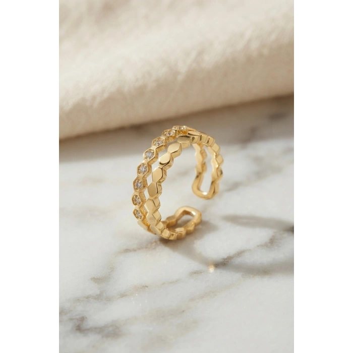 Gold Renk Sıralı Petek ve Zirkon Taşlı Model Kadın Yüzük