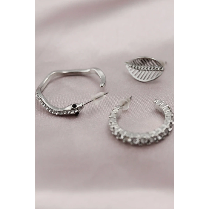 Gümüş Renk Metal Zirkon Taşlı Yılan Model Kadın Küpe Seti