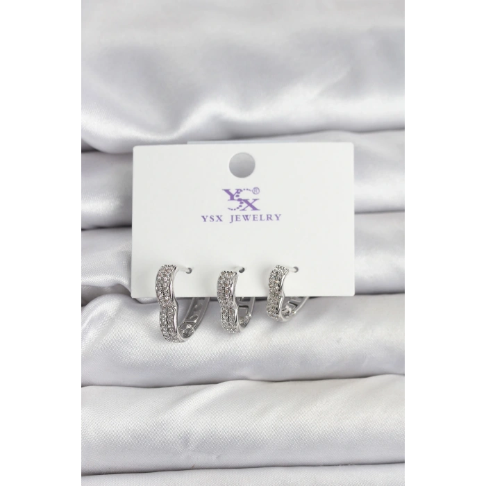 Gümüş Renk Pirinç Zirkon Taşlı Kalpli Kadın Küpe