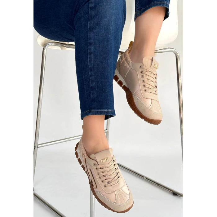 Huer Bej Nubuk Bağcıklı Spor Ayakkabı