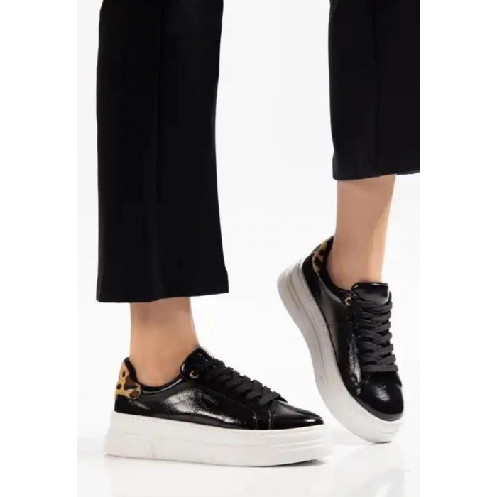 Jetan Siyah Rugan Bağcıklı Spor Ayakkabı