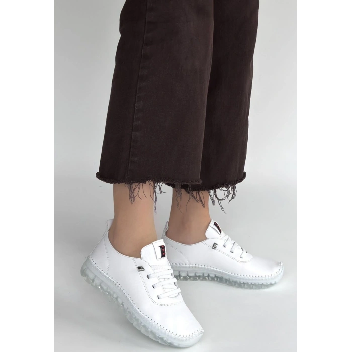 Kitta Beyaz Deri Bağcıklı Spor Ayakkabı