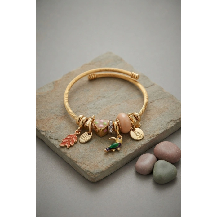 Kuş Figürlü Charmlı Gold Renk Bileklik