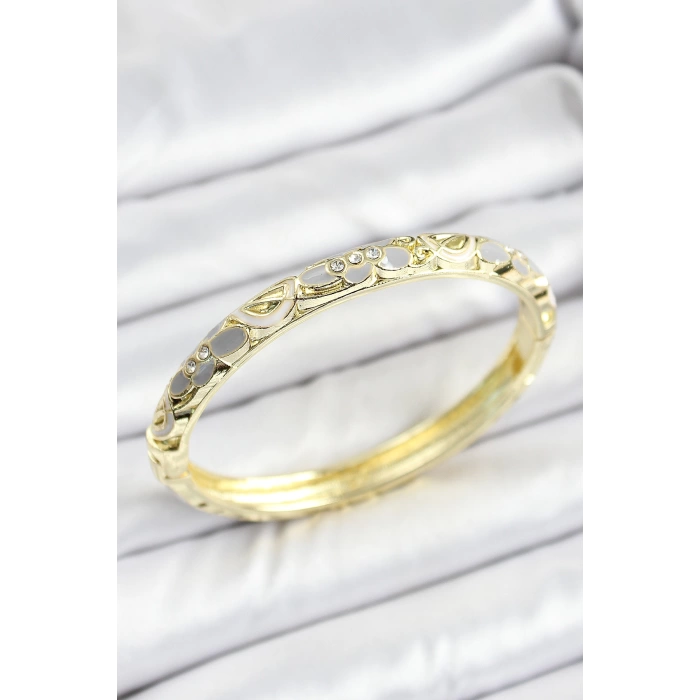 Mineli Pirinç Zirkon Taşlı Gri Çiçek Desenli Gold Renk Kadın Kelepçe