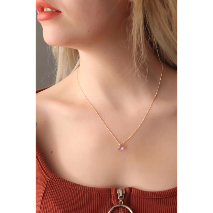 Minimal Lila Kristal Taşlı Kolye