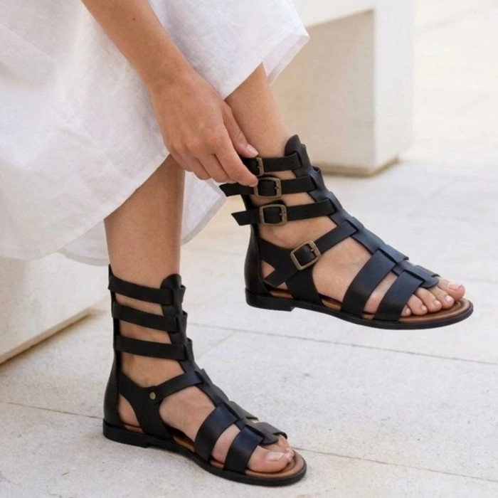 Nola Siyah Deri Kemerli Sandalet