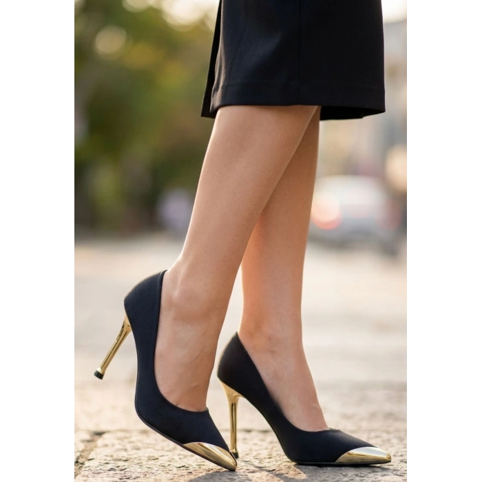 Norji Siyah Saten Stiletto Ayakkabı
