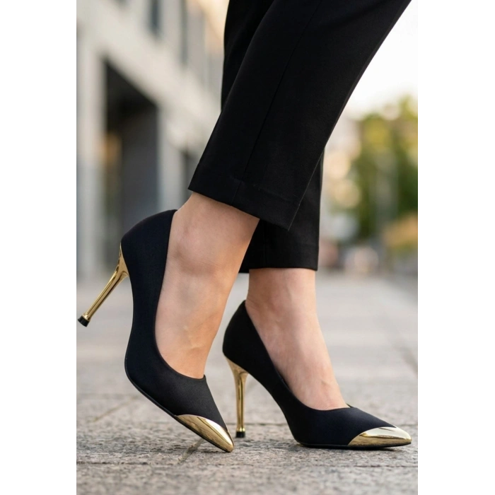 Norji Siyah Saten Stiletto Ayakkabı