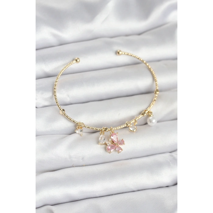 Pembe Kelebek Charmlı Gold Renk Kadın Bileklik