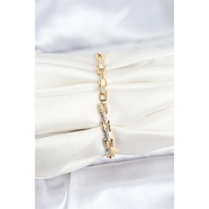 Pirinç Gold Renk VIP Seri Zincir Model Zirkon Taşlı Kadın Bileklik