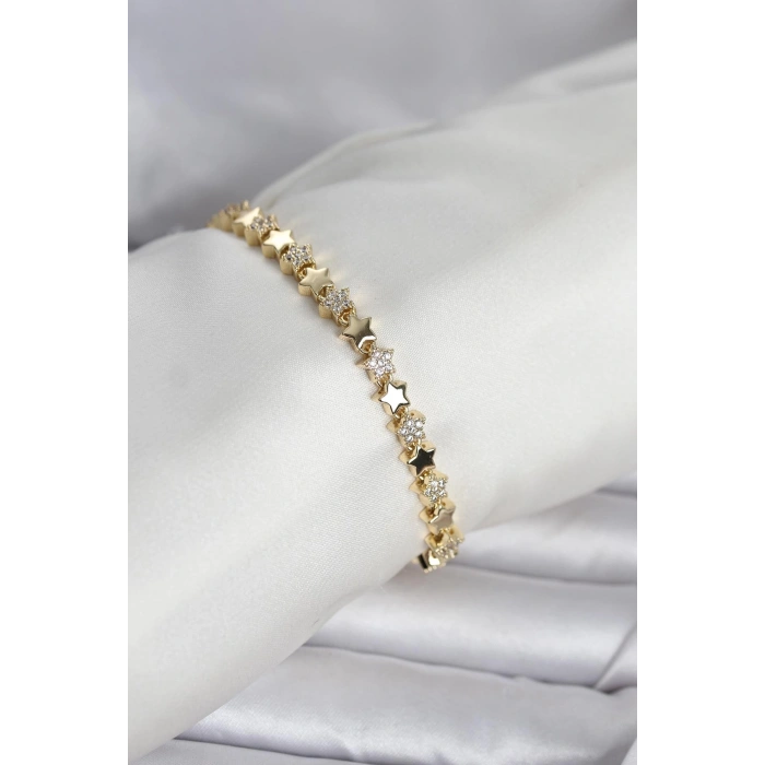 Pirinç Gold Renk Zirkon Taşlı Yıldız Model Kadın Bileklik