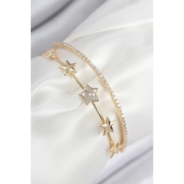 Pirinç Zirkon Taşlı Yıldız Model Gold Renk Kadın Bileklik