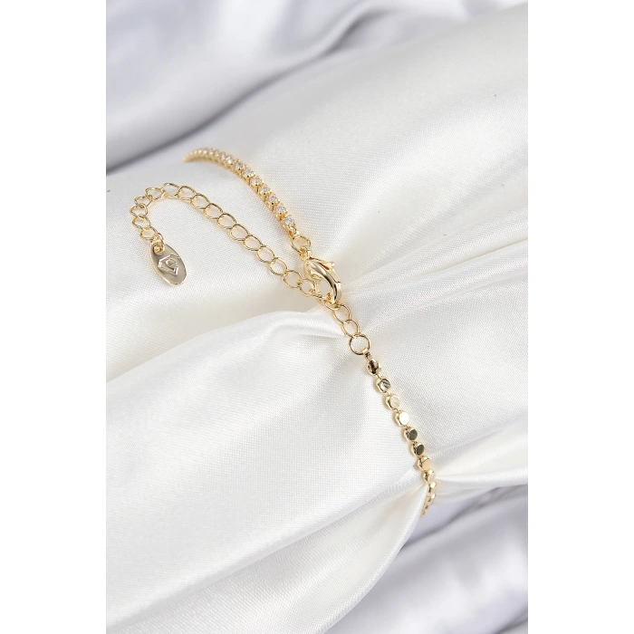 Pirinç Zirkon Taşlı Yonca Model Ezme Zincir Gold Renk Kadın Bileklik