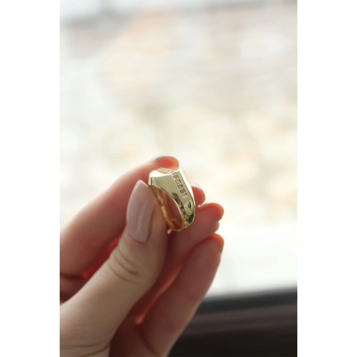 Punta Zirkon Taşlı Gold Kaplama Kadın Yüzük