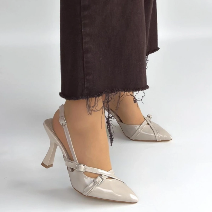 Tetti Bej Rugan Topuklu Ayakkabı