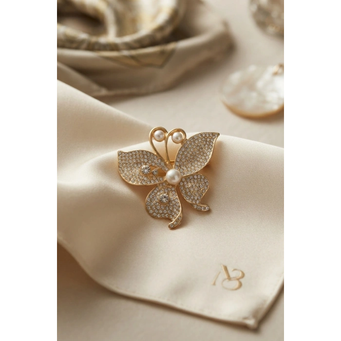 Zirkon Taşlı Gold Renk Kelebek Model Broş