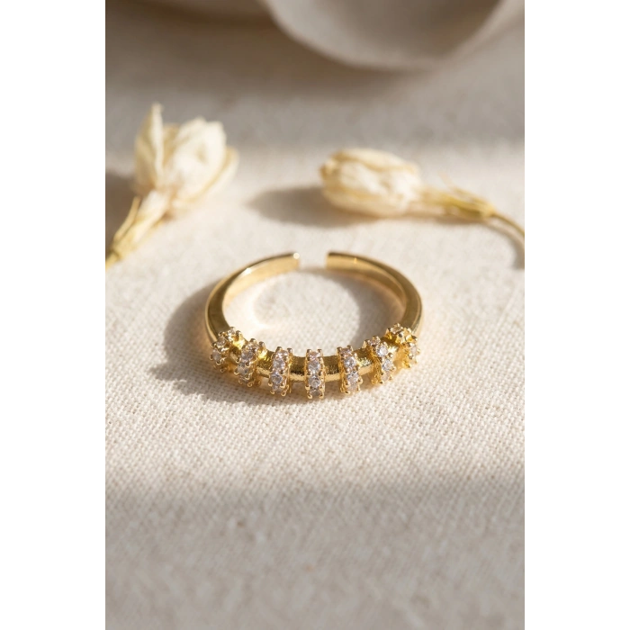 Zirkon Taşlı Gold Renk Vintage Kadın Yüzük