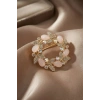 Gold Pembe Detaylı Zirkon Taşlı Broş