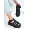 Toten Siyah Cilt Kemerli Sandalet