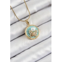 316L Çelik Zincir Zirkon Taşlı Turkuaz Sanatsal Portre İnci Detaylı Kelebek Model Gold Renk Kadın Kolye