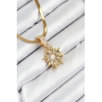 316L Çelik Zirkon Taşlı Yıldız Model Gold Renk Kadın Kolye
