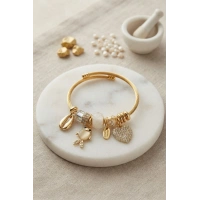 Beyaz Balık Model Gold Renk Charmlı Bileklik