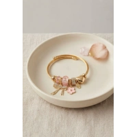 Fiyonk Charmlı Pembe Renk Gold Bileklik
