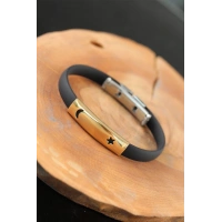 Gold Renk Metal Ay Yıldız Tasarım Siyah Renk Silikon Erkek Bileklik