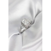 Gümüş Renk Kare Baget Zirkon Taşlı Tek Taş Model Kadın Yüzük