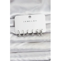 Gümüş Renk Pirinç Yıldız Modelli Kadın Küpe Seti