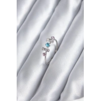 Gümüş Renk Renkli Zirkon Taşlı Kadın Yüzük