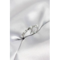 Gümüş Renk Sallantılı Kemik Model Kadın Yüzük