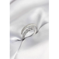 Gümüş Renk Zirkon Taşlı Sarmal Kadın Yüzük