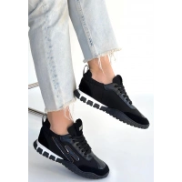 Huer Siyah Nubuk Bağcıklı Spor Ayakkabı