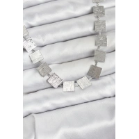 Kare Plaka Model Gümüş Renk Kadın Kolye