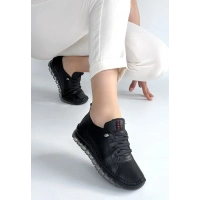 Kitta Siyah Deri Bağcıklı Spor Ayakkabı