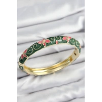 Mineli Pirinç Yeşil Çiçek Motifli Gold Kadın Kelepçe