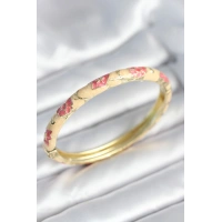 Pembe Renk Detaylı Mineli Kelepçe