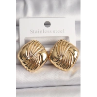 Pirinç Gold Renk İşlemeli Kare Model Kadın Küpe