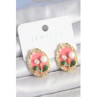 Pirinç Gold Renk Pembe Mineli İncili Çiçek İşlemli Portre Model Kadın Küpe