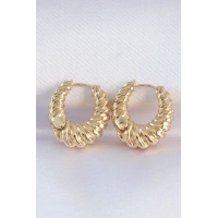 Pirinç Gold Renk Tırtık Detay Bombeli Halka Küpe