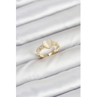 Pirinç Gold Renk Zirkon Taşlı Kalpli Kadın Yüzük