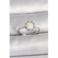 Pirinç Gümüş Renk İncili Kare Beyaz Mineli Ayarlanabilir Kadın Yüzük