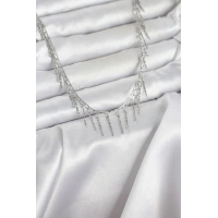 Pirinç Gümüş Renk Saçaklı Model Kadın Kolye