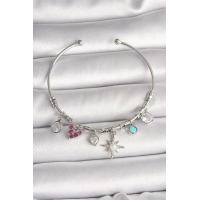 Pirinç Gümüş Renk Sallantı Zirkon Taşlı Kutup Yıldız Figür Kalp Detay Charm Kadın Bileklik