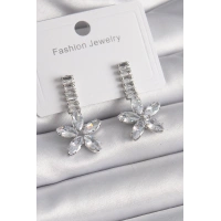 Pirinç Gümüş Renk Su Yolu Zirkon Taşlı Çiçek Model Kadın Küpe