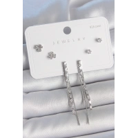 Pirinç Gümüş Renk Su Yolu Zirkon Taşlı Sallantı Model Çiçek Detay 925 Ayar Gümüş Çivi Kadın Küpe Seti