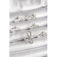 Pirinç Gümüş Renk Yonca Figür Sonsuzluk Zirkon Taşlı Kalp Detay Kadın Yüzük Kombini