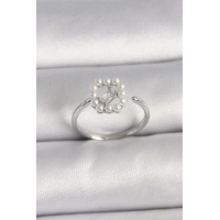 Pirinç Gümüş Renk Zirkon Taş Detaylı İncili Ayarlanabilir Yüzük