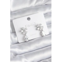 Pirinç Gümüş Renk Zirkon Taşlı Çiçek Model Damla Model Kadın Küpe